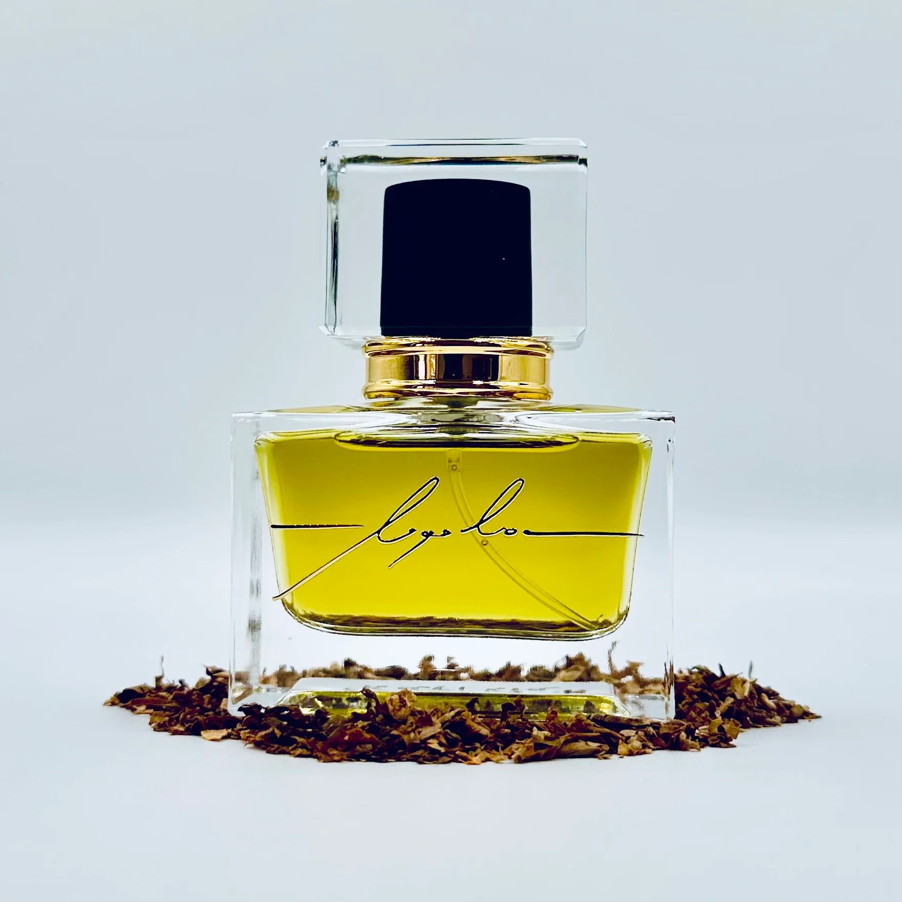 Angelos Creations Olfactives – Karikia | The Scented Hound